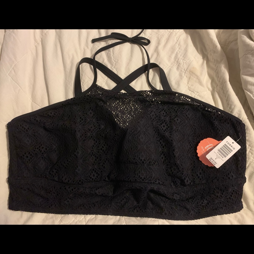 Torrid NWTs Bikini 👙 Top